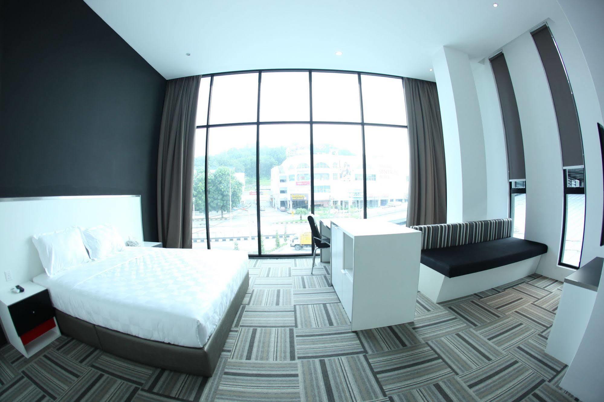 Beverly Hotel Taiping Buitenkant foto